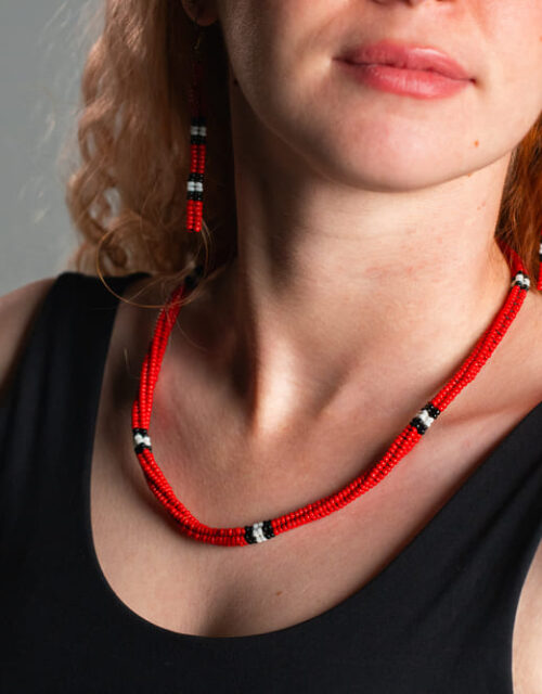 Colar cobra coral vermelho - Wapixana. Cód. 86